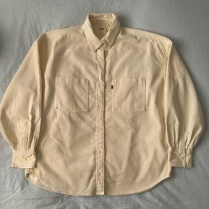 Pastel Yellow Corduroy Levi’s long sleeve Button Down